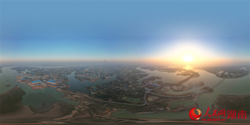 �´��߻��� | ����С� �Gɫ�뺣