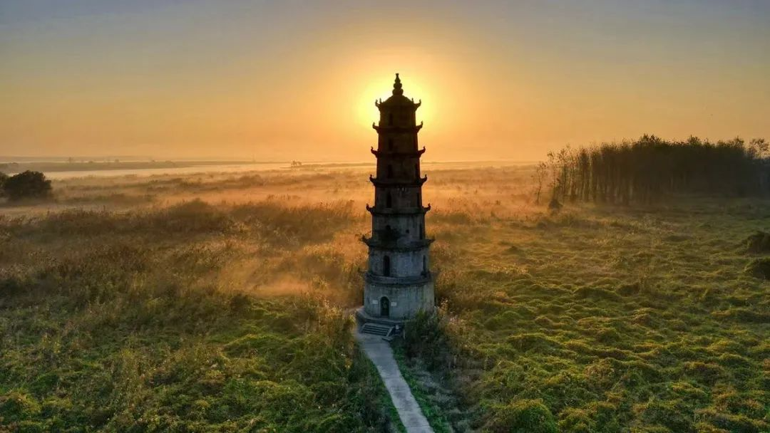 ʡ�����ζȼم^���ι�ʾ���佭�ϰ�