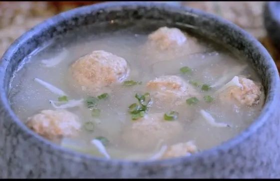 �e�r�ң���Ҫ���佭�^�꣬�͞��@ʮ����ҹ���ʳ