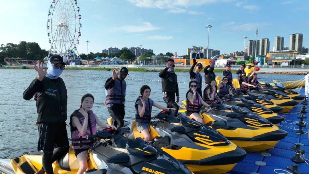 ��һ���x����ح�佭�H���l����Ұָ�ϣ��ѳ�����F������ȻҰ��